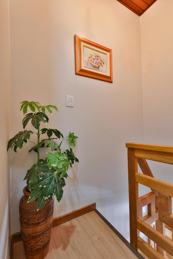 Duplex Confortavel Pertinho Do Mini Mundo Gramado Exterior foto